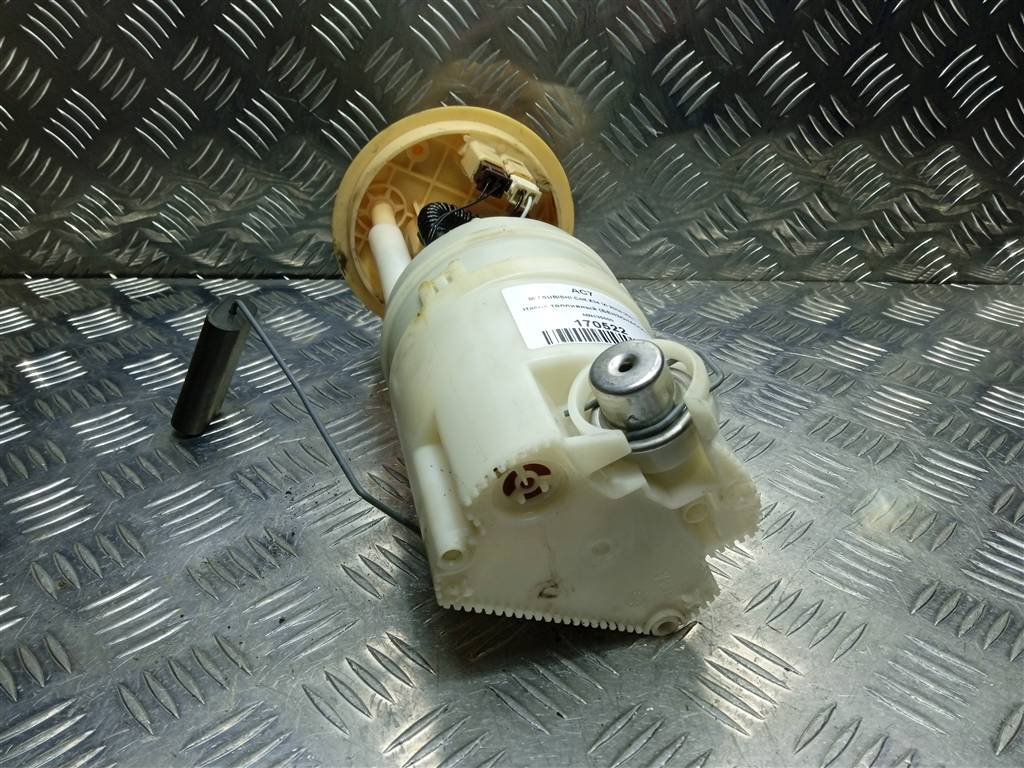 насос топливный (бензонасос) MITSUBISHI COLT  MN135000, 4770 рублей, Москва