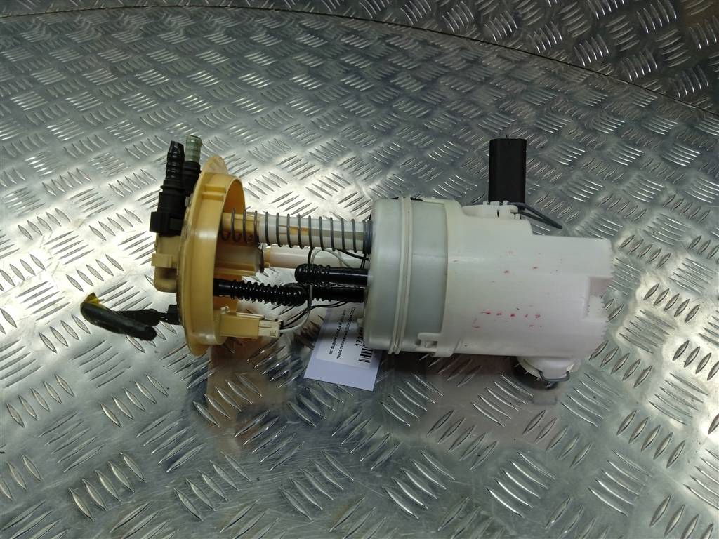 насос топливный (бензонасос) MITSUBISHI COLT  MN135000, 4770 рублей, Москва