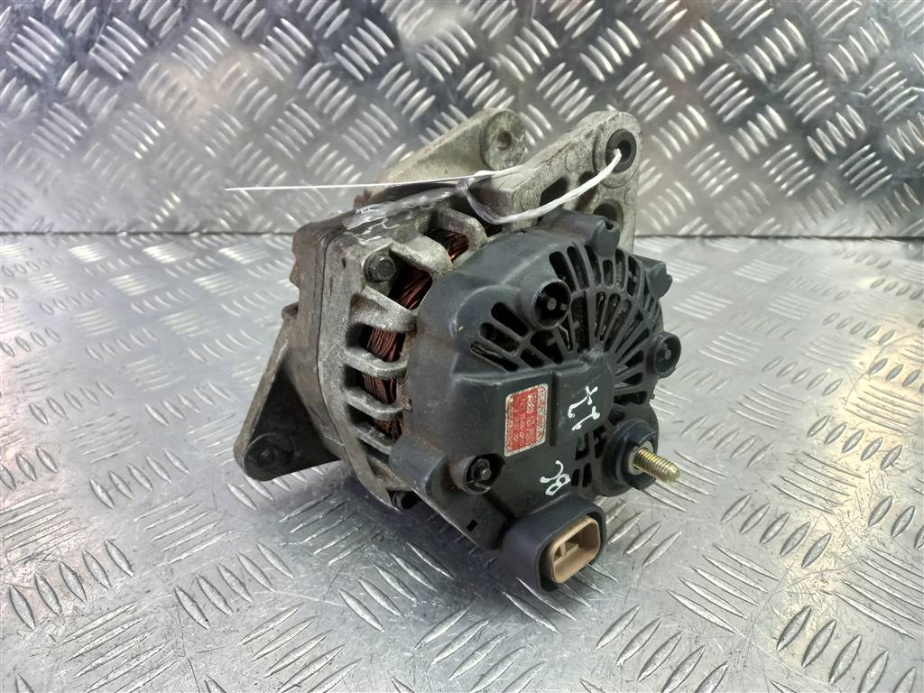 генератор Hyundai TUCSON 2.0 MT (140 л.с.)Tucson  I (2004—2011) Внедорожник 3730022650, 9600 рублей, Москва