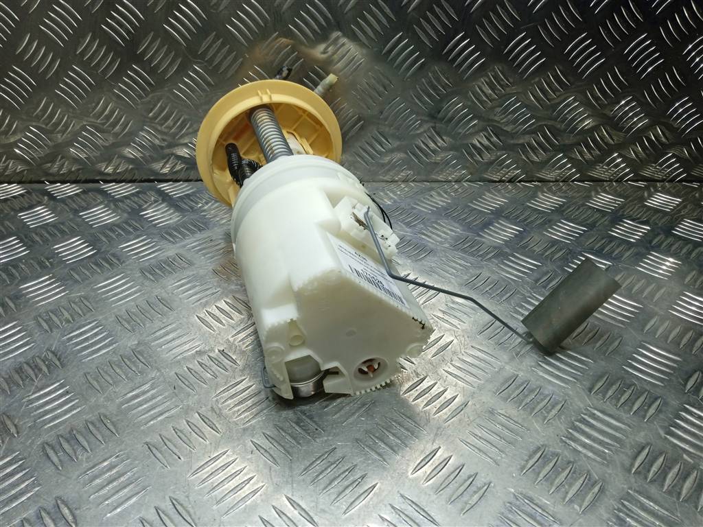 насос топливный (бензонасос) MITSUBISHI COLT  MN135000, 4770 рублей, Москва