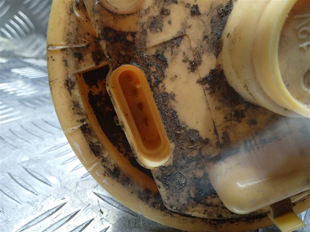 насос топливный (бензонасос) MITSUBISHI COLT  MN135000, 4770 рублей, Москва