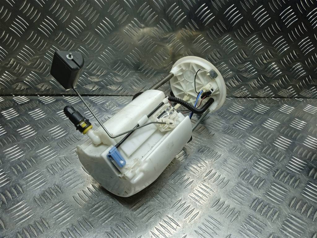 насос топливный (бензонасос) SUZUKI Grand Vitara 2.0 4WD MT (140 л.с.)Grand Vitara  II (2005—2008) Внедорожник 1510065J01, 2700 рублей, Москва