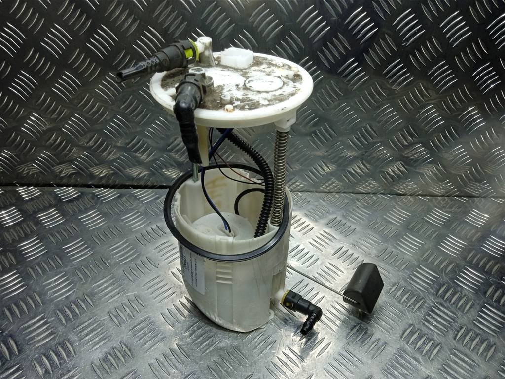 насос топливный (бензонасос) SUZUKI Grand Vitara  1510065J01, 2700 рублей, Москва