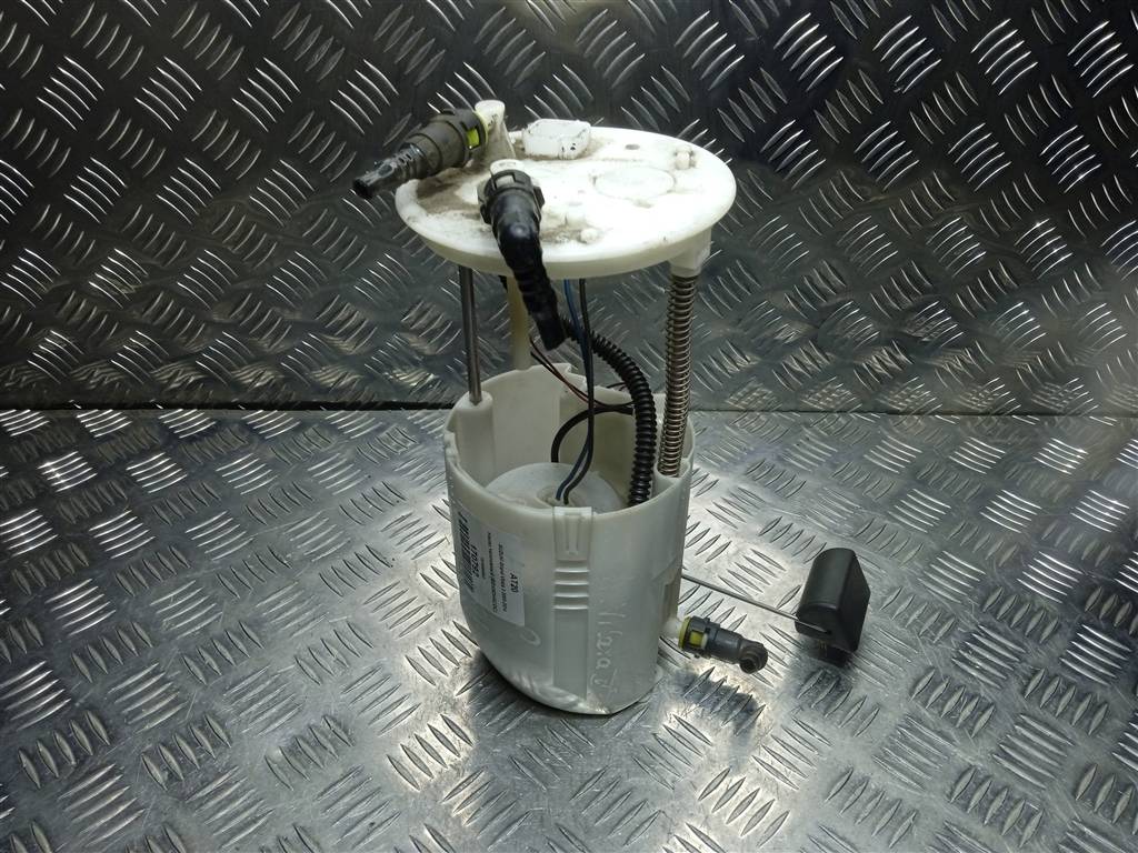 насос топливный (бензонасос) SUZUKI Grand Vitara 2.0 4WD MT (140 л.с.)Grand Vitara  II (2005—2008) Внедорожник 1510065842, 2360 рублей, Москва