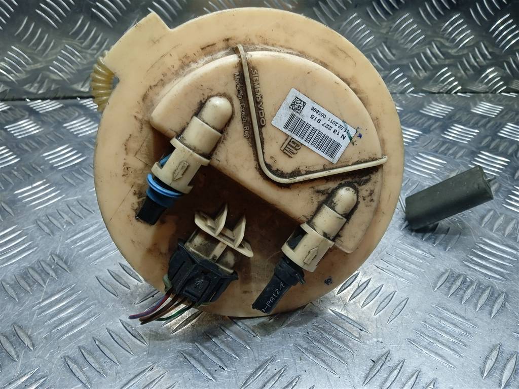 насос топливный (бензонасос) Opel Zafira  13227915, 2130 рублей, Москва