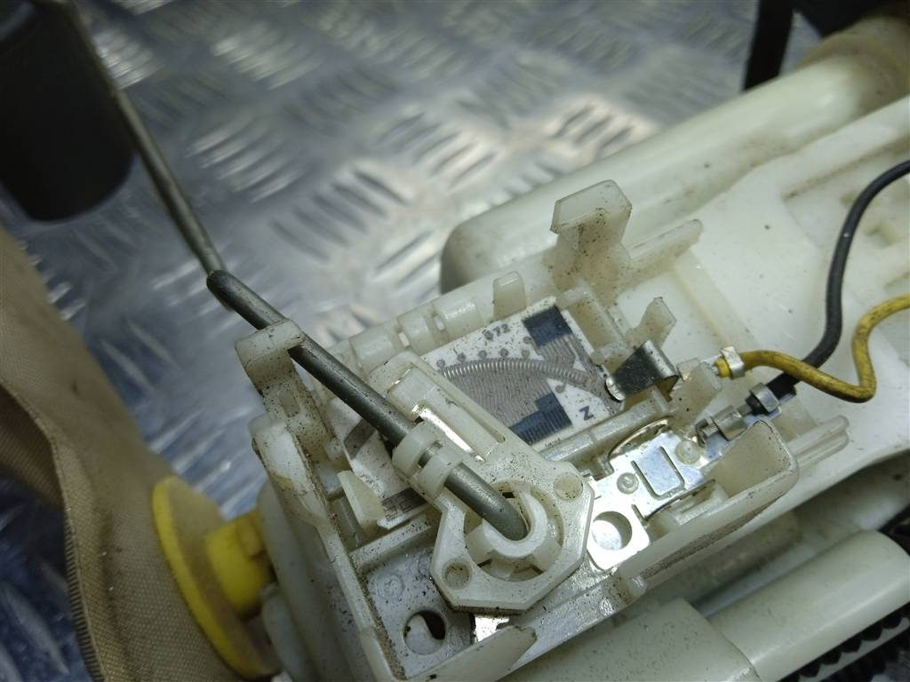 насос топливный (бензонасос) HONDA Accord 2.0 AT (147 л.с.)Accord  VI (1997—2002) Седан 16010SED003, 3279 рублей, Москва