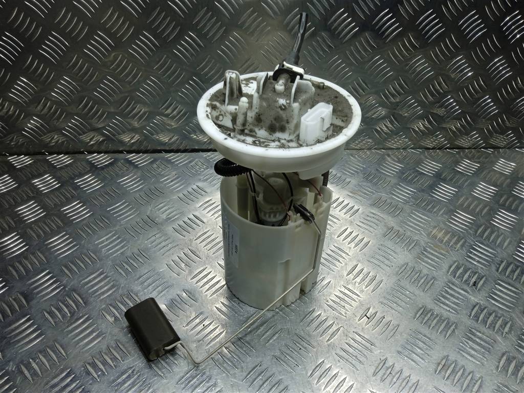 насос топливный (бензонасос) FORD Focus  1851737, 5580 рублей, Москва