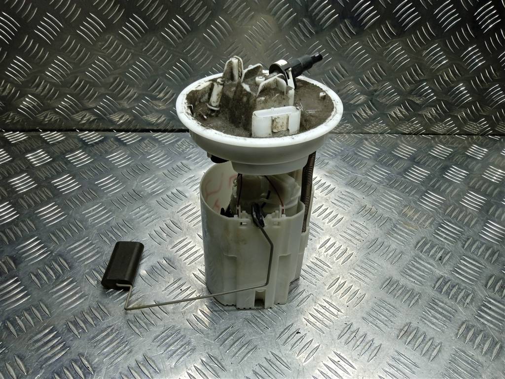 насос топливный (бензонасос) FORD Focus  1851737, 5580 рублей, Москва