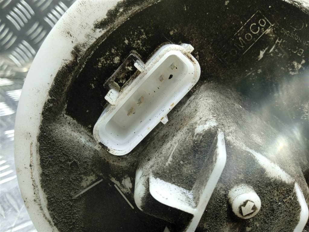 насос топливный (бензонасос) FORD Focus  1851737, 5580 рублей, Москва