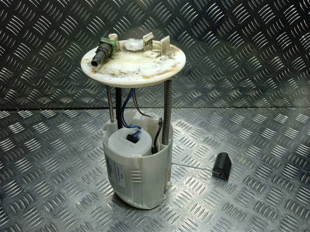 насос топливный (бензонасос) MITSUBISHI ASX  1760A298, 3279 рублей, Москва