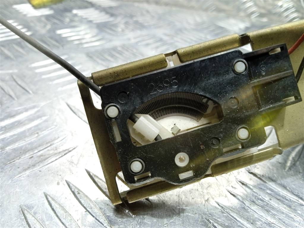 датчик уровня топлива MITSUBISHI L200  2.5 DI-D MT (136 л.с.)L200  IV (2006—2014) Пикап 1718A046, 1550 рублей, Москва