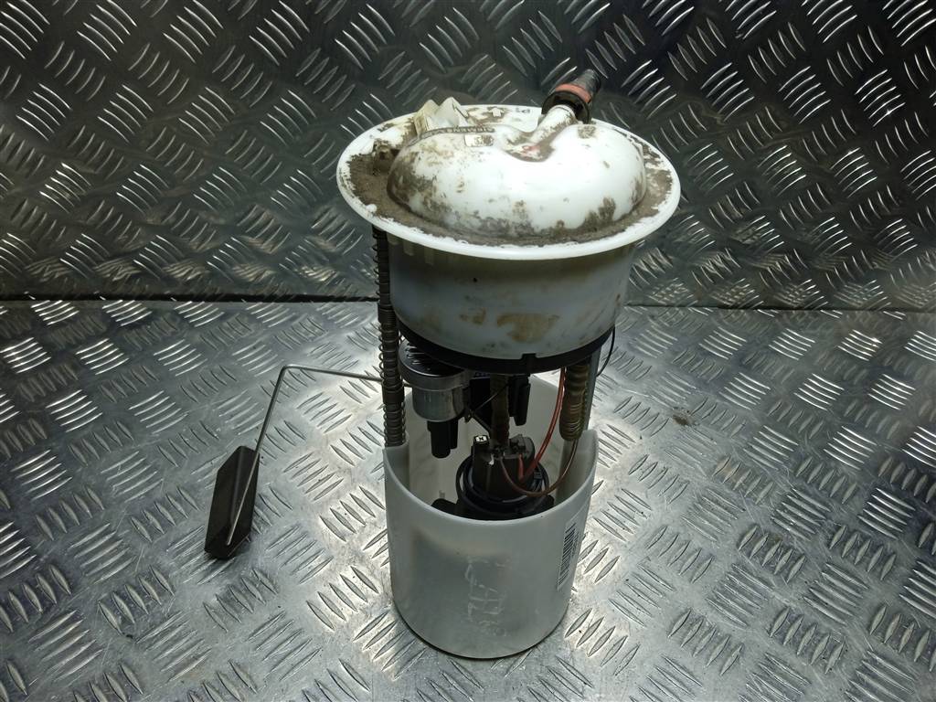 насос топливный (бензонасос) SUZUKI SX4 1.6 MT (125 л.с.)Swift  III (2004—2011) Хетчбэк 1510079J00, 3279 рублей, Москва