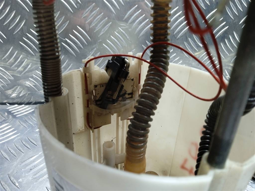 датчик уровня топлива FORD Focus  1851735, 7300 рублей, Москва