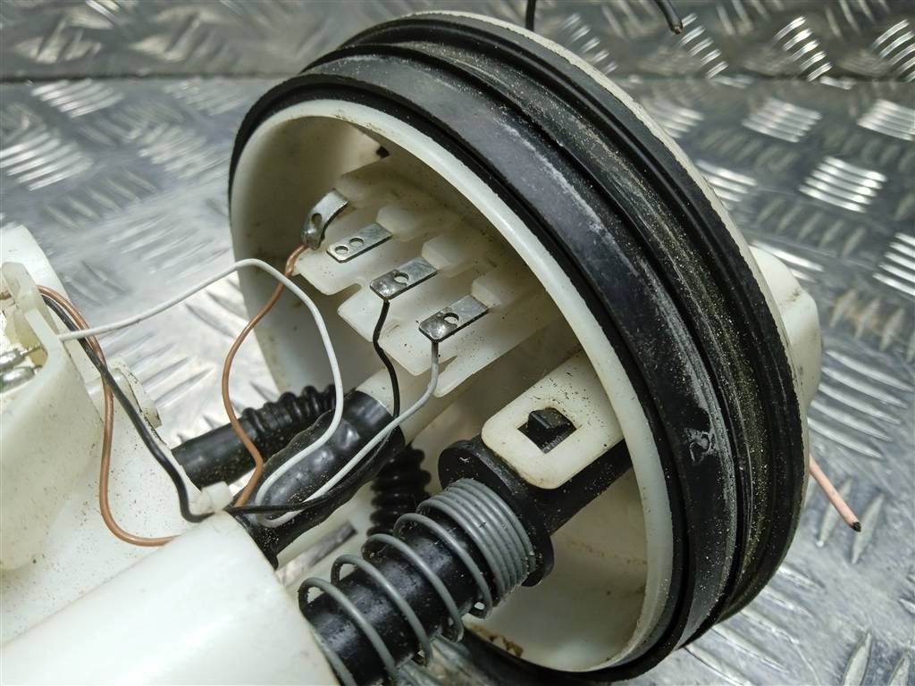 датчик уровня топлива MITSUBISHI Space Star  MR473508, 2700 рублей, Москва