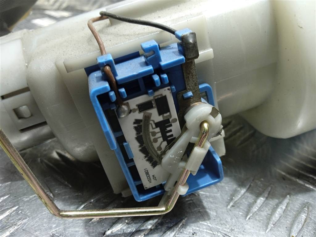 насос топливный (бензонасос) Hyundai TUCSON 2.0 MT (140 л.с.)Tucson  I (2004—2011) Внедорожник 311102E000, 5580 рублей, Москва