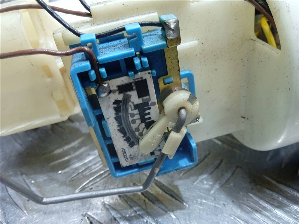 насос топливный (бензонасос) Hyundai TUCSON 2.0 CRDi AT (112 л.с.)Tucson  I (2004—2011) Внедорожник 311102E900, 2700 рублей, Москва