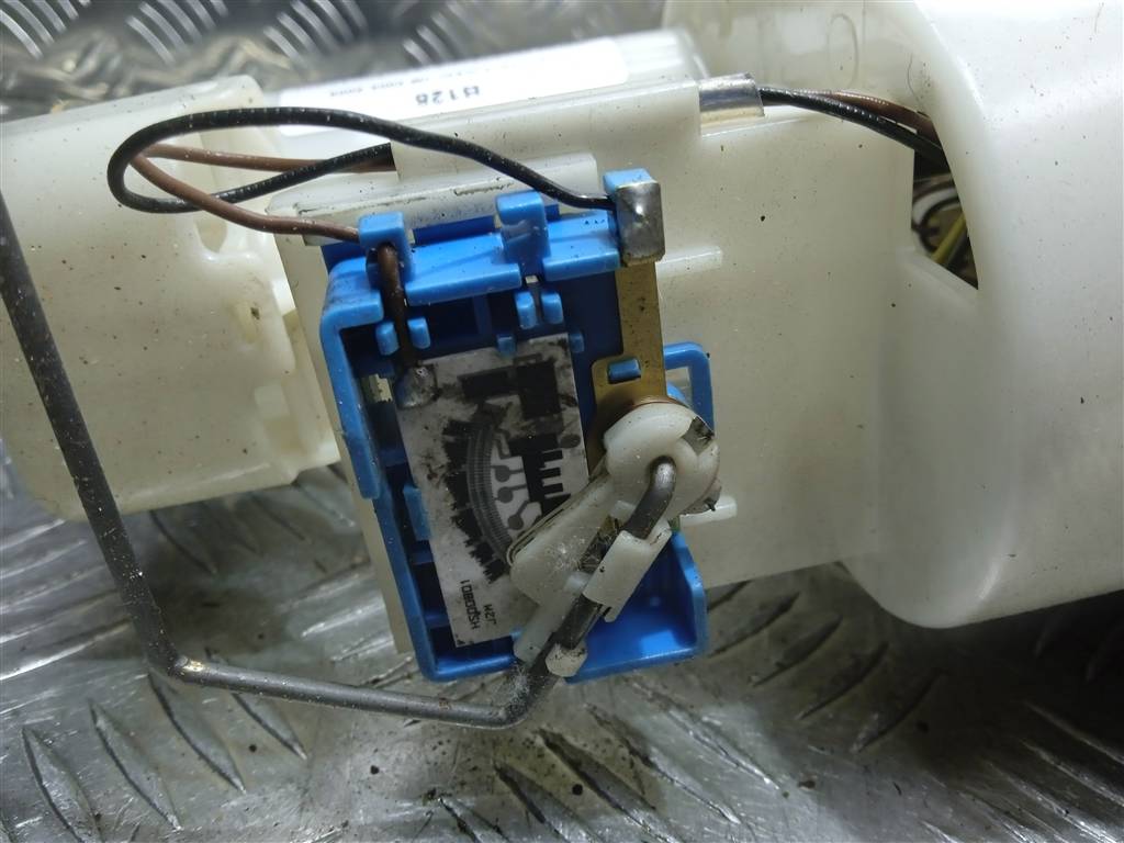 насос топливный (бензонасос) Hyundai TUCSON 2.0 CRDi AT (112 л.с.)Tucson  I (2004—2011) Внедорожник 311102E900, 2700 рублей, Москва