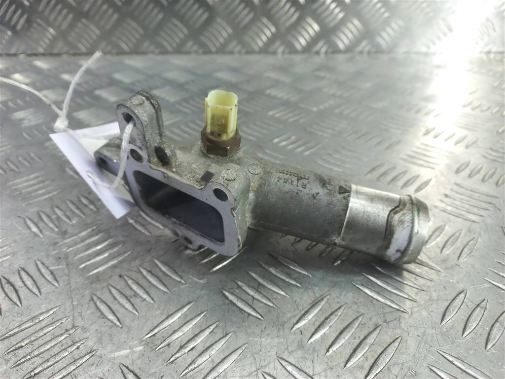 фланец системы охлаждения HONDA CR-V 2.0 AT (150 л.с.)CR-V  IV (2011—2015) Внедорожник 19315R1AA00, 630 рублей, Москва