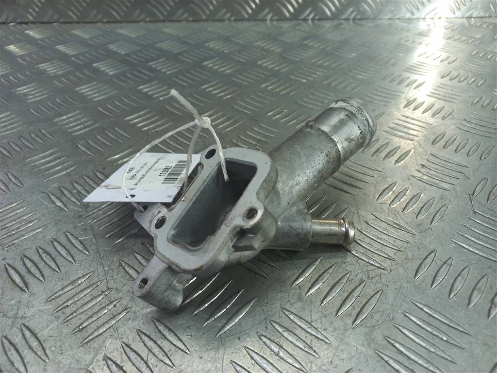 фланец системы охлаждения HONDA CR-V 2.0 AT (150 л.с.)CR-V  IV (2011—2015) Внедорожник 19315R1AA00, 630 рублей, Москва