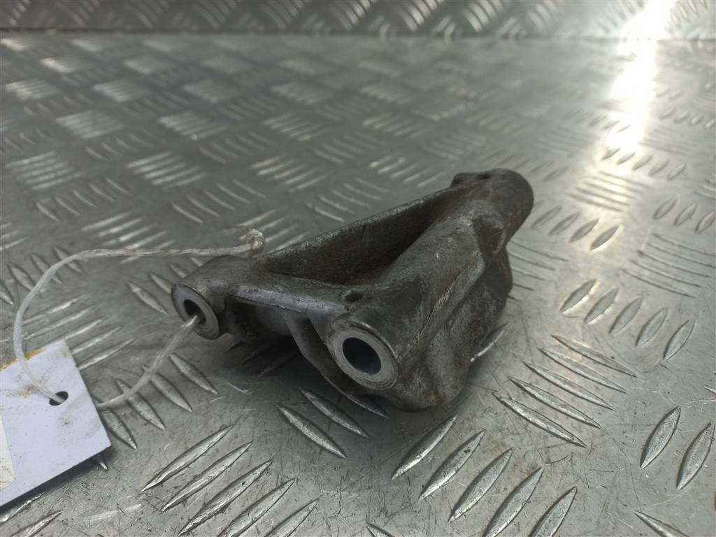 кронштейн генератора HONDA CR-V 2.0 AT (150 л.с.)CR-V  IV (2011—2015) Внедорожник 31113R1AA00, 750 рублей, Москва