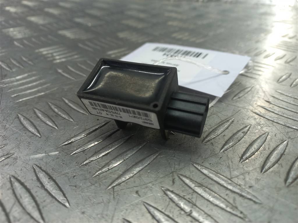 датчик удара (air bag) HONDA CR-V 2.0 AT (150 л.с.)CR-V  IV (2011—2015) Внедорожник 77970T2AA01, 750 рублей, Москва