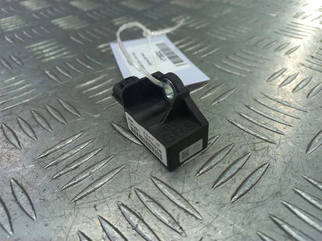 датчик удара (air bag) HONDA CR-V 2.0 AT (150 л.с.)CR-V  IV (2011—2015) Внедорожник 77970T2AA01, 750 рублей, Москва