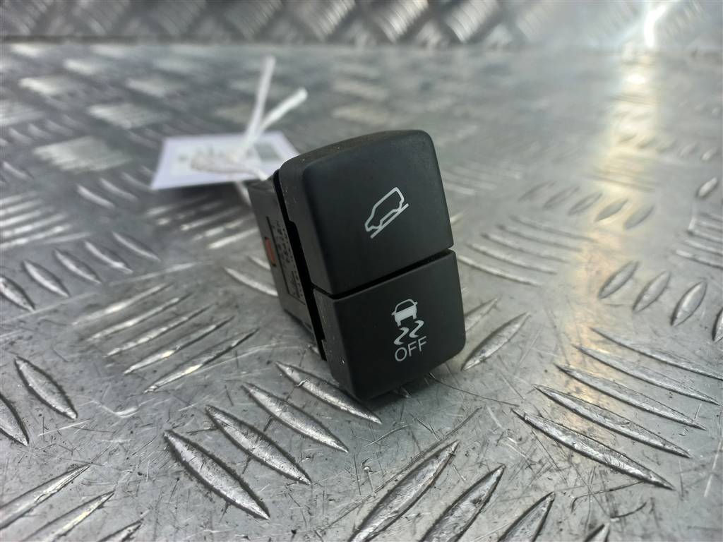 кнопка антипробуксовочной системы HONDA CR-V 2.0 AT (150 л.с.)CR-V  IV (2011—2015) Внедорожник 35480T1GE01, 750 рублей, Москва