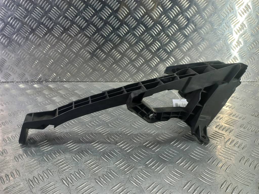 кронштейн бампера HONDA CR-V 2.0 AT (150 л.с.)CR-V  IV (2011—2015) Внедорожник 71140T1EG00, 2130 рублей, Москва