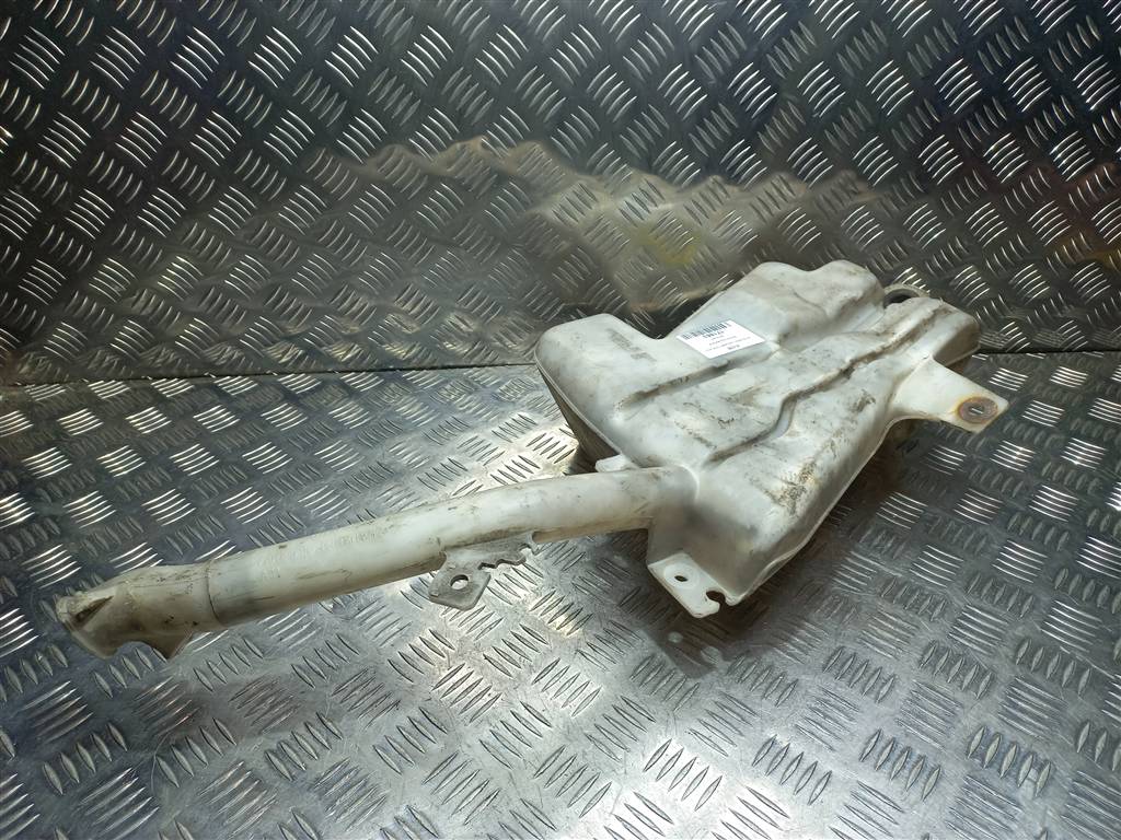 бачок омывателя MITSUBISHI L200  2.5 DI-D MT (136 л.с.)L200  IV (2006—2014) Пикап MN182568, 2470 рублей, Москва