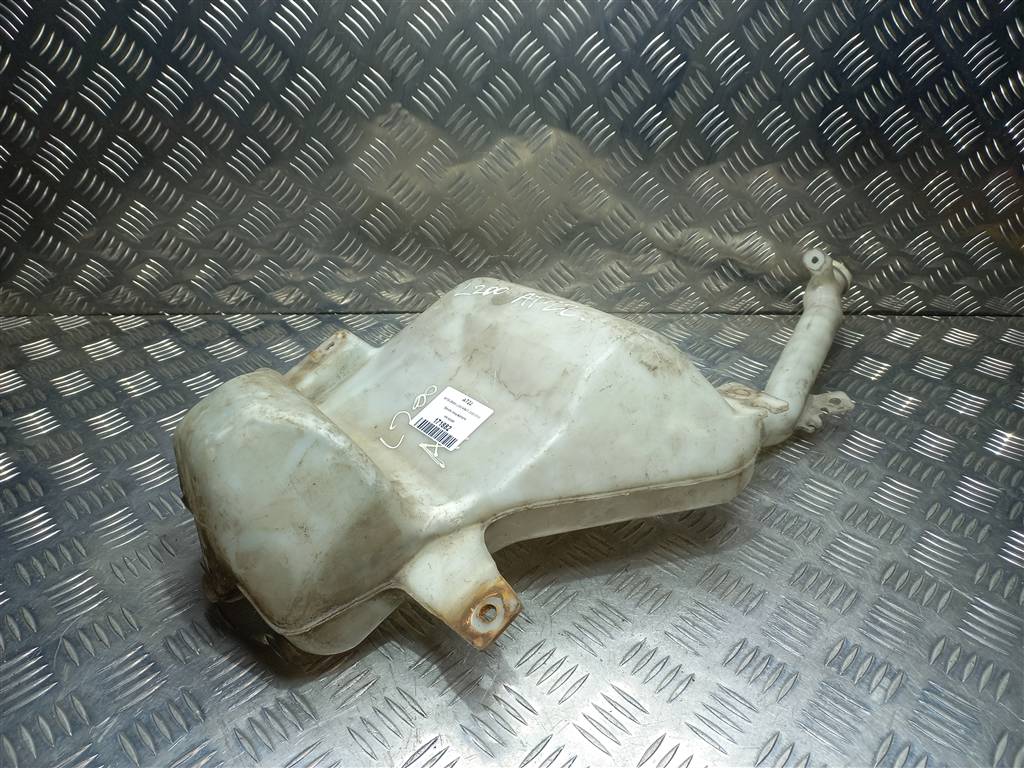 бачок омывателя MITSUBISHI L200   MN182568, 2470 рублей, Москва