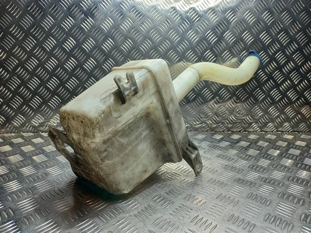 бачок омывателя Hyundai TUCSON 2.0 MT (140 л.с.)Tucson  I (2004—2011) Внедорожник 986202E001, 3279 рублей, Москва