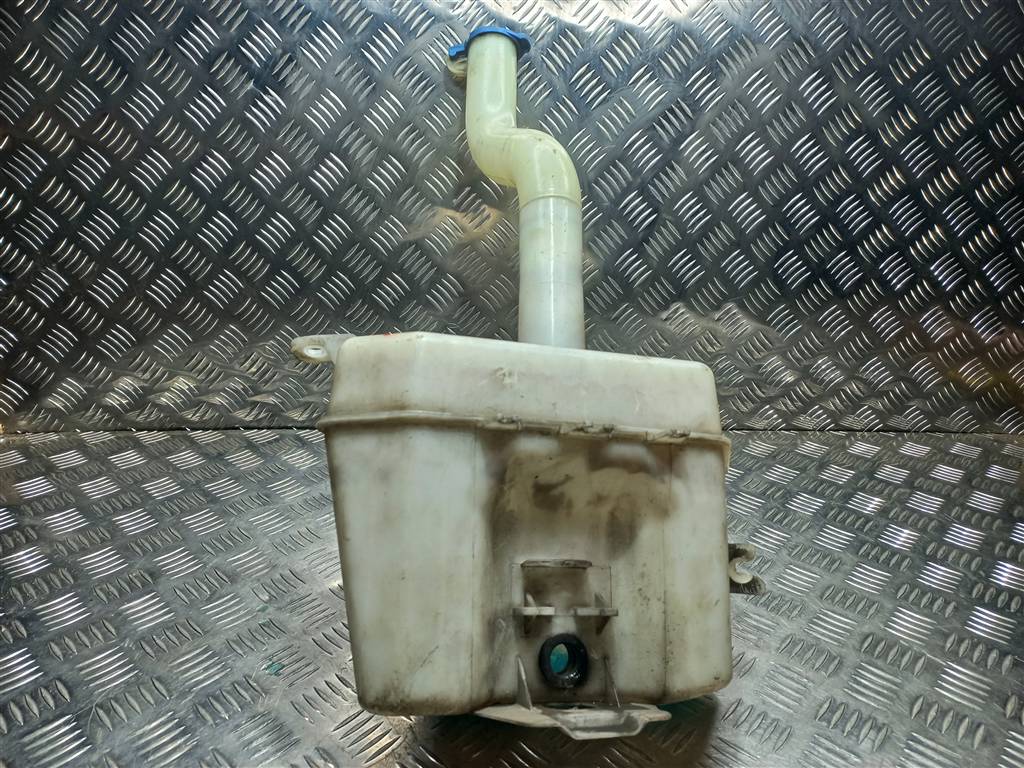 бачок омывателя Hyundai TUCSON 2.0 MT (140 л.с.)Tucson  I (2004—2011) Внедорожник 986202E001, 3279 рублей, Москва