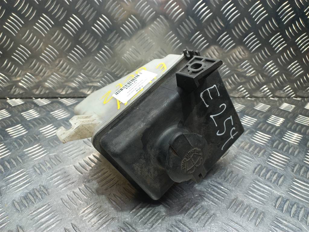 бачок омывателя Hyundai GETZ 1.1 MT (66 л.с.)Getz  I рестайлинг (2005—2011) Хетчбэк 986201C000, 1550 рублей, Москва