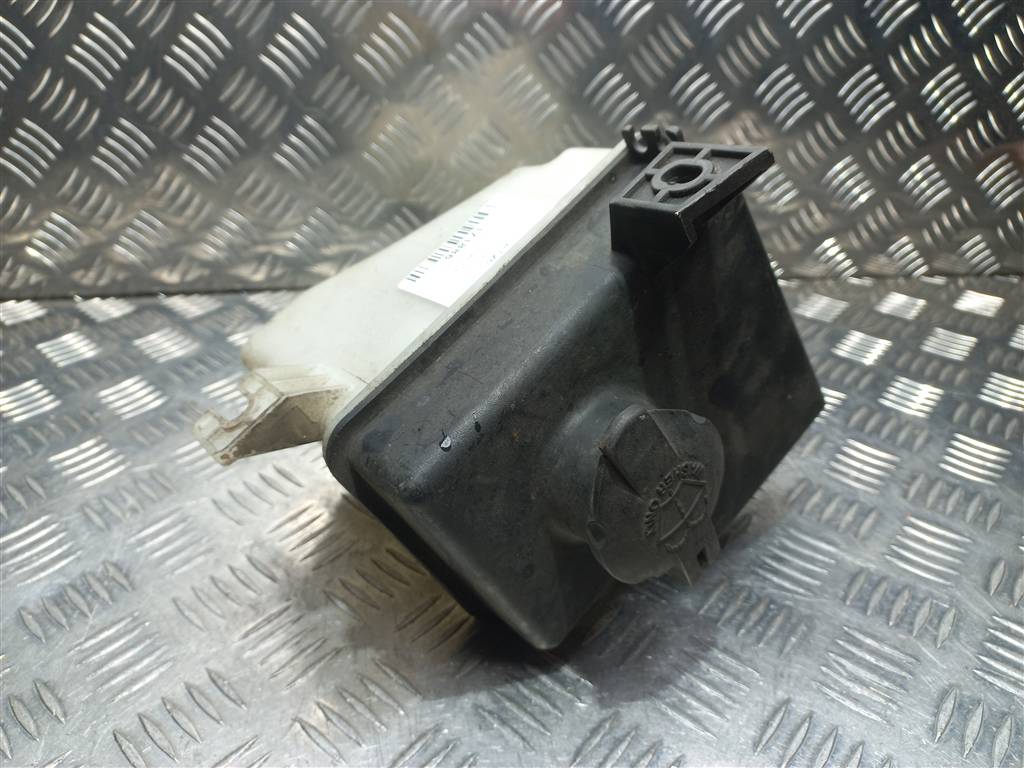 бачок омывателя Hyundai GETZ 1.6 MT (105 л.с.)Getz  I рестайлинг (2005—2011) Хетчбэк 986201C000, 1550 рублей, Москва