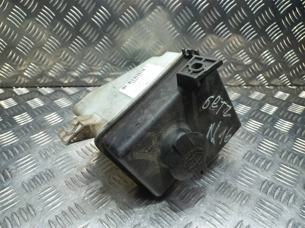 бачок омывателя Hyundai GETZ 1.3 AT (85 л.с.)Getz  I (2002—2005) Хетчбэк 986201C000, 1550 рублей, Москва