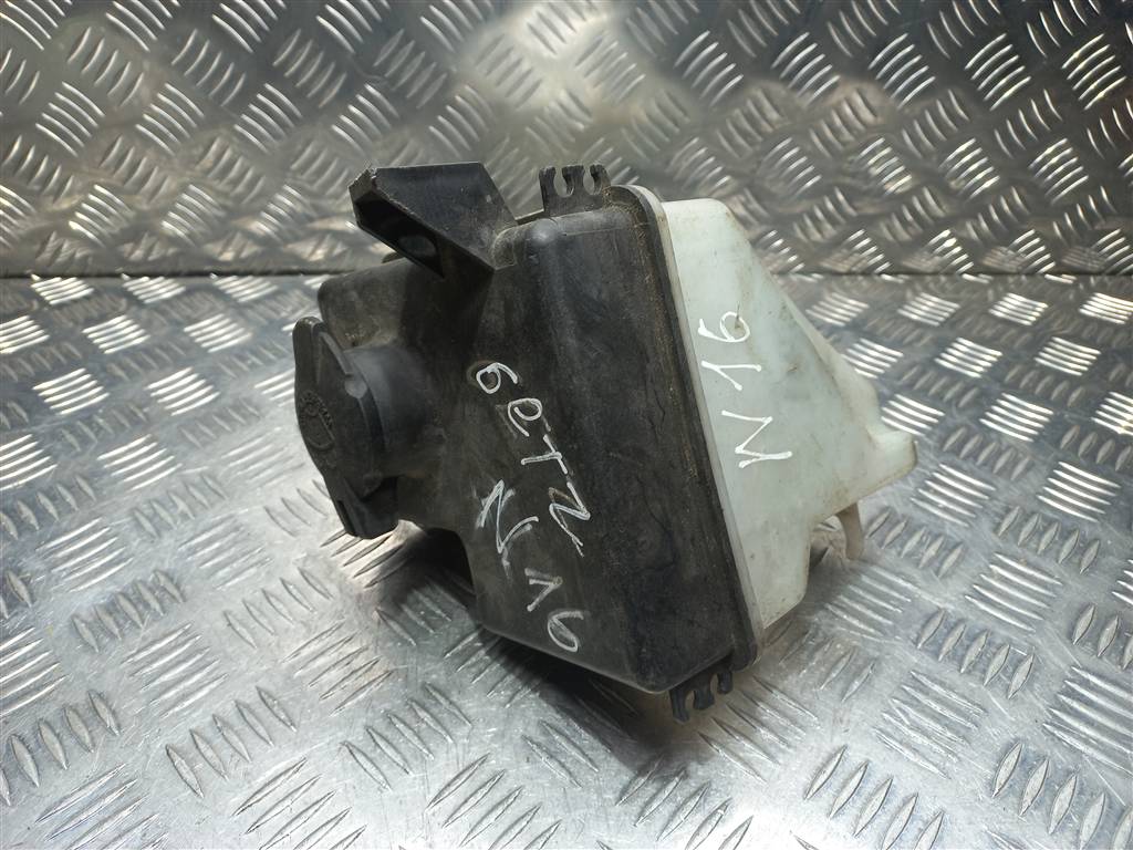 бачок омывателя Hyundai GETZ 1.3 AT (85 л.с.)Getz  I (2002—2005) Хетчбэк 986201C000, 1550 рублей, Москва