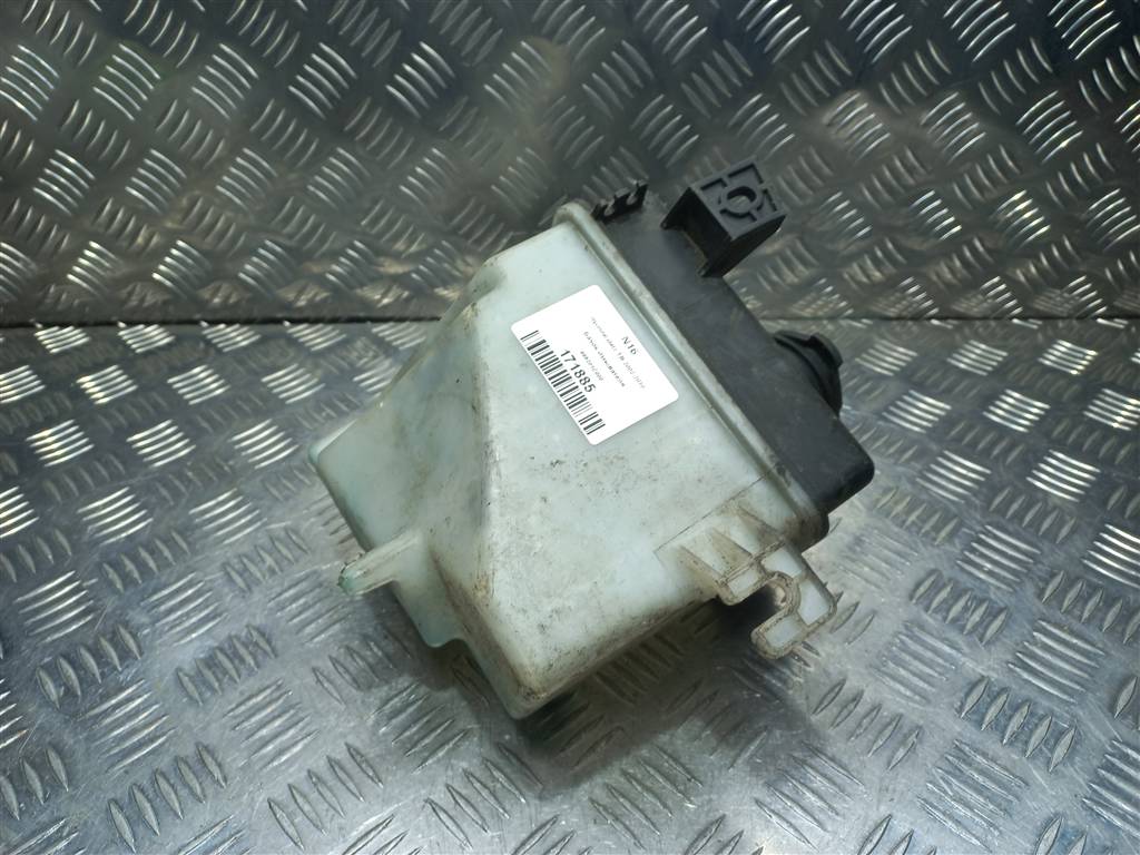 бачок омывателя Hyundai GETZ 1.3 AT (85 л.с.)Getz  I (2002—2005) Хетчбэк 986201C000, 1550 рублей, Москва