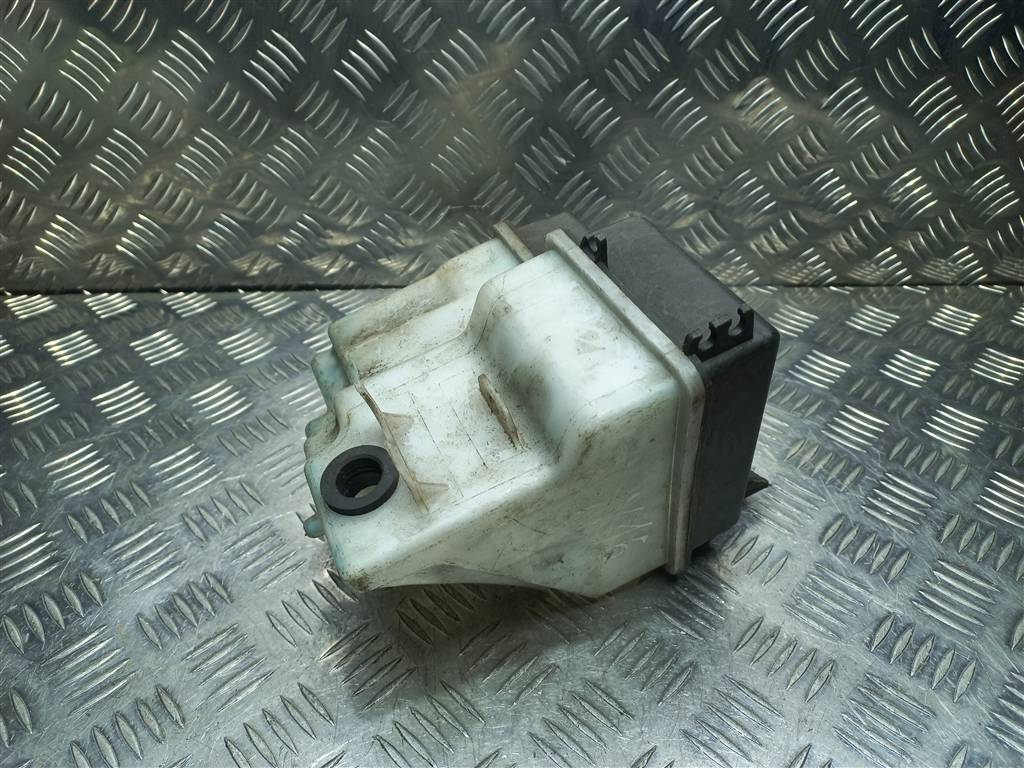 бачок омывателя Hyundai GETZ 1.3 AT (85 л.с.)Getz  I (2002—2005) Хетчбэк 986201C000, 1550 рублей, Москва