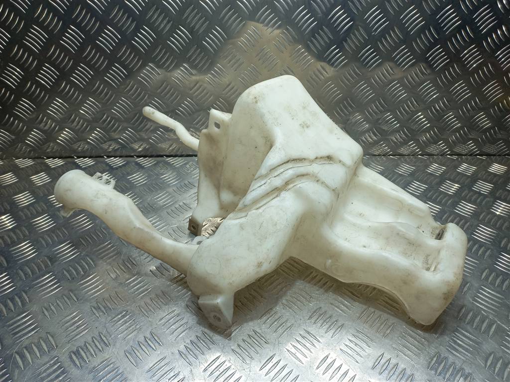 бачок омывателя MITSUBISHI Space Star  MR915459, 3160 рублей, Москва