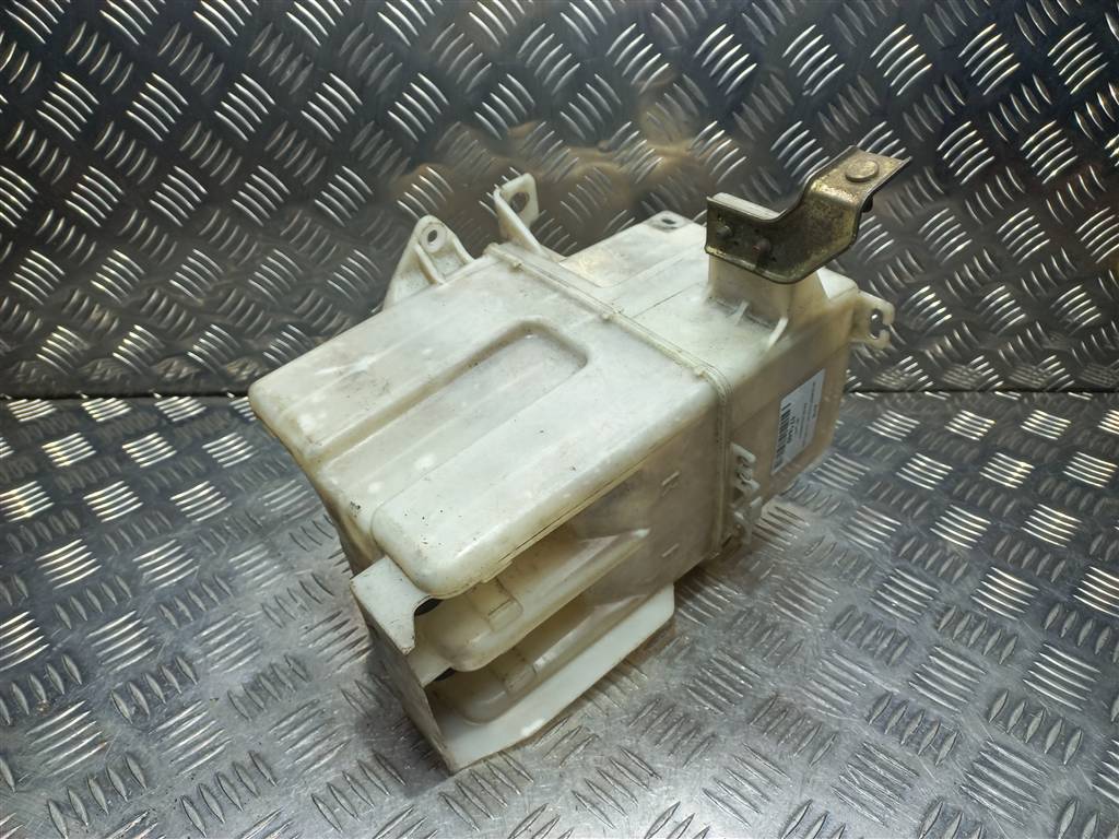 бачок омывателя MITSUBISHI OUTLANDER  MN126645, 2700 рублей, Москва