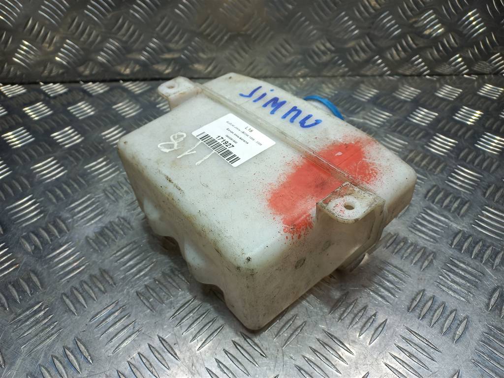 бачок омывателя SUZUKI JIMNY  3845081A00, 860 рублей, Москва