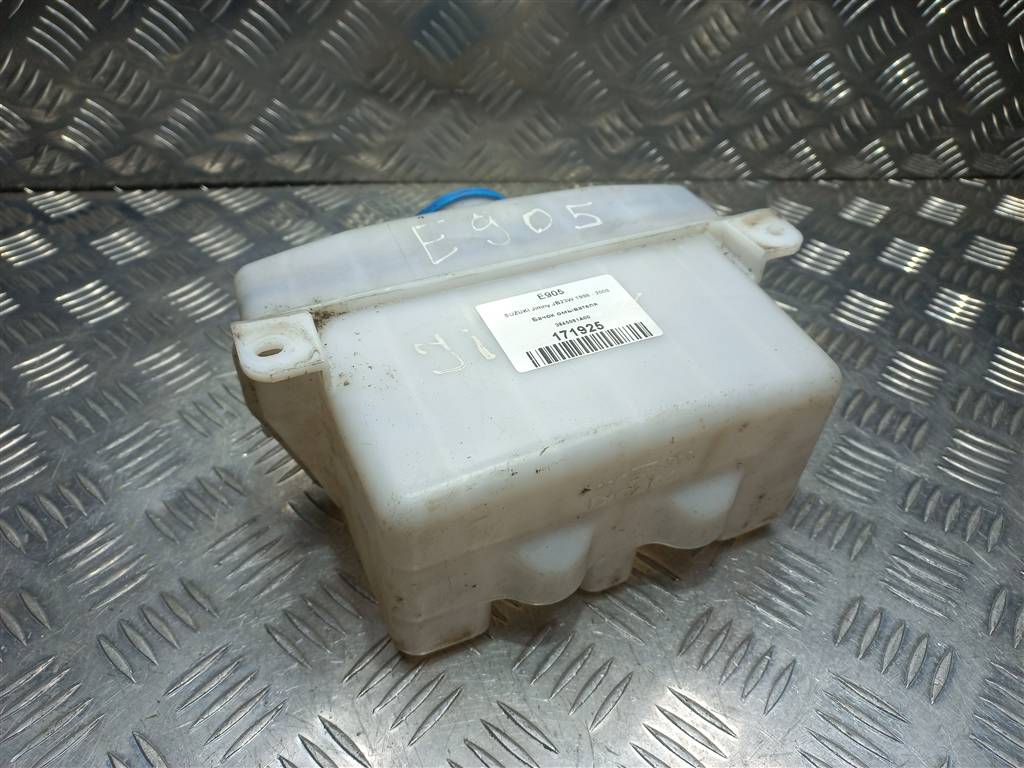 бачок омывателя SUZUKI JIMNY 1.3 4WD MT (86 л.с.)Jimny  III рестайлинг (2005—2012) Внедорожник 3845081A00, 860 рублей, Москва