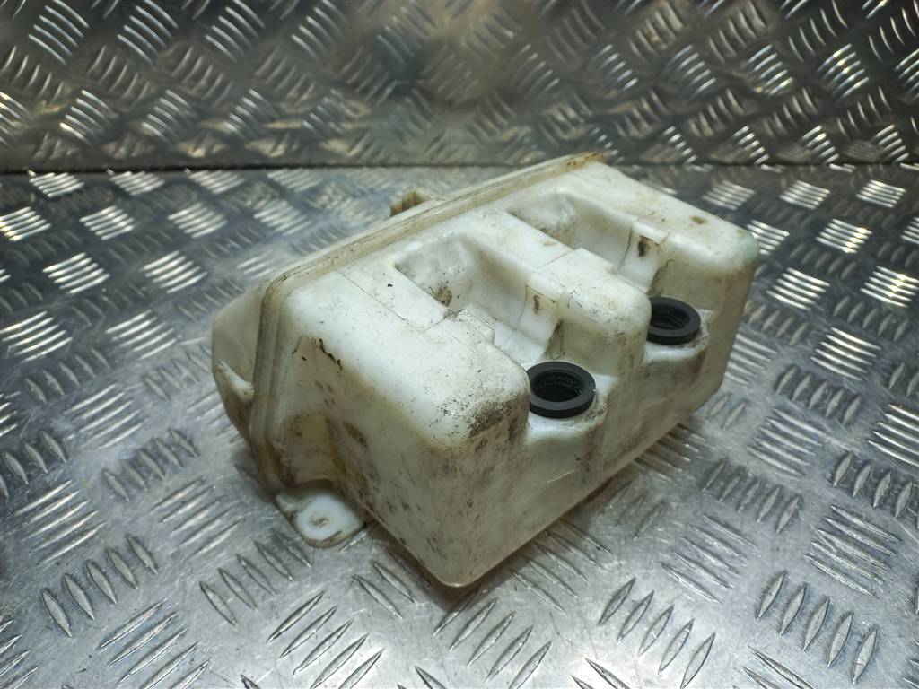 бачок омывателя SUZUKI JIMNY Jimny 3845081A00, 860 рублей, Москва