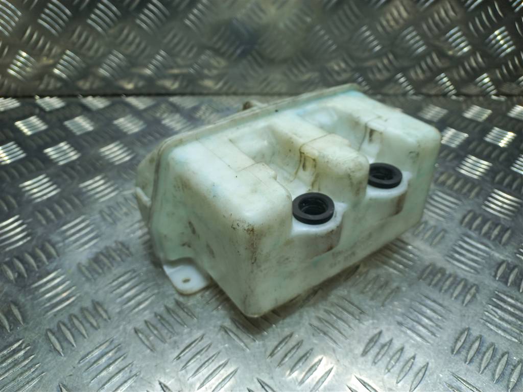 бачок омывателя SUZUKI JIMNY Jimny 3845081A00, 860 рублей, Москва