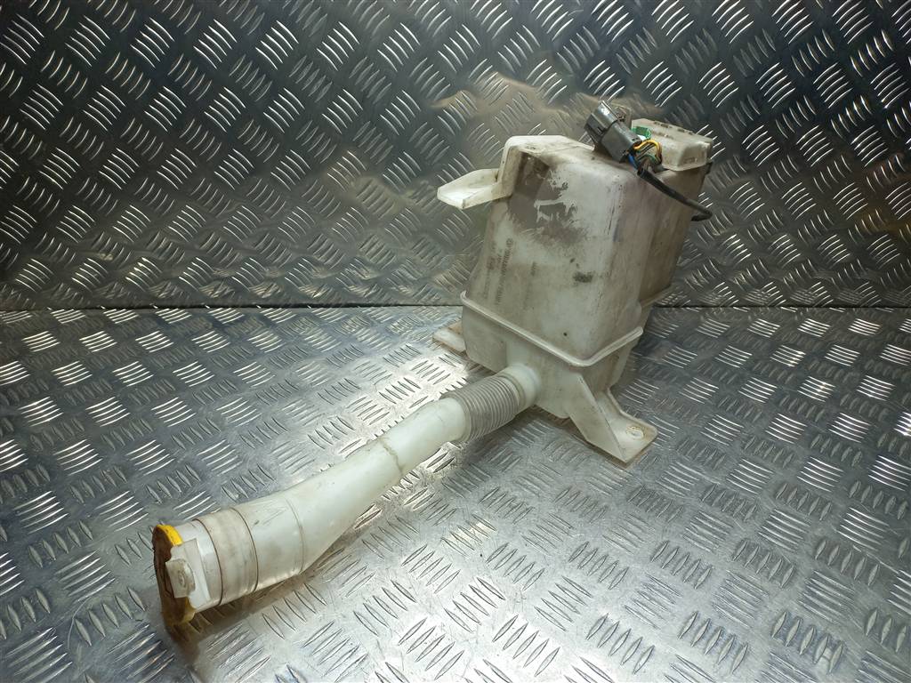 бачок омывателя SUBARU Tribeca 3.0 4WD AT (245 л.с.)Tribeca  WX (2004—2007) Внедорожник 86631XA00A, 4540 рублей, Москва