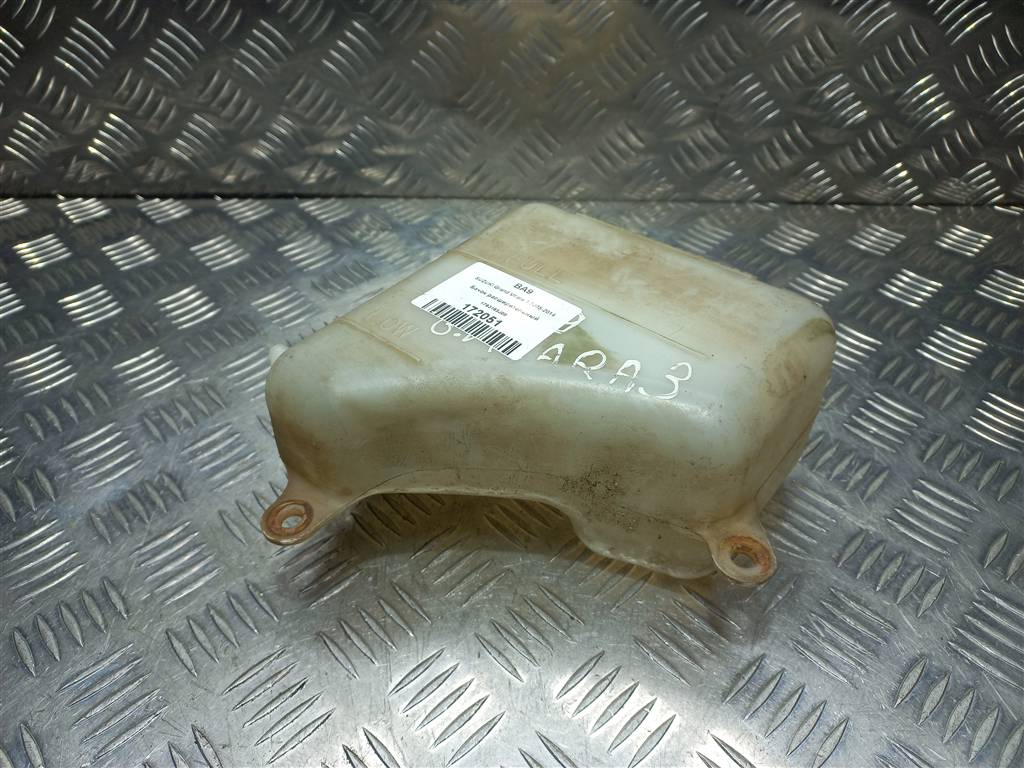 бачок расширительный SUZUKI Grand Vitara 1.6 4WD MT (106 л.с.)Grand Vitara  II (2005—2008) Внедорожник 1793165J00, 750 рублей, Москва