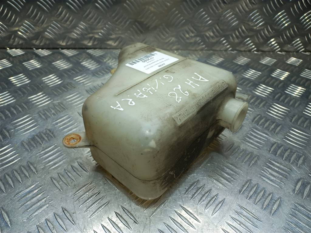 бачок расширительный SUZUKI Grand Vitara 2.0 4WD MT (140 л.с.)Grand Vitara  I рестайлинг (2000—2006) Внедорожник 1793165J00, 750 рублей, Москва