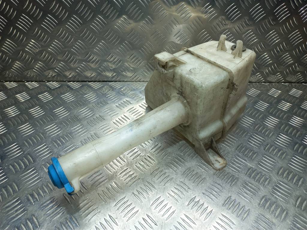 бачок омывателя Hyundai SONATA 2.0 AT (144 л.с.)Sonata  V (2004—2007) Седан 9862038000, 1550 рублей, Москва