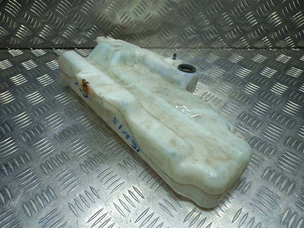 бачок омывателя SUZUKI IGNIS 1.5 MT (99 л.с.)Ignis  II (2003—2008) Хетчбэк 3845086G00, 630 рублей, Москва