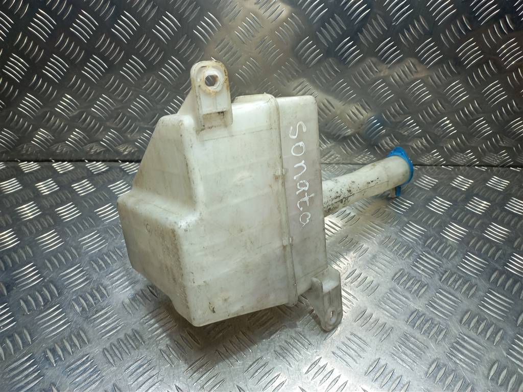 бачок омывателя Hyundai SONATA 2.0 AT (144 л.с.)Sonata  V (2004—2007) Седан 9862038000, 1550 рублей, Москва